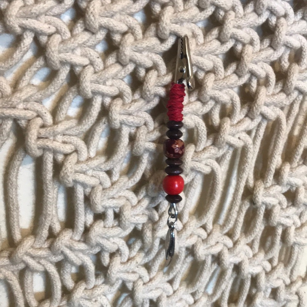 Hair Clips & Accessories